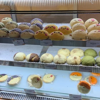 Broyé Cafe & Bakery - Mochi buns - Bakeries Near Me - Vancouver, British Columbia Broyé Cafe & Bakery - Mochi buns - Bakeries Near Me - Vancouver, British Columbia