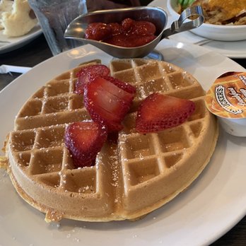 Broken Yolk Cafe - Breakfast & Brunch Near Me - Del Mar, California Broken Yolk Cafe - Breakfast & Brunch Near Me - Del Mar, California