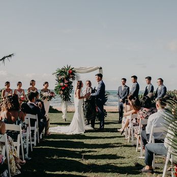 Loulu Palm - Decor - Ocean Dreamer / Emily Turner Photography - Venues & Event Spaces Near Me - Haleiwa, Hawaii Loulu Palm - Decor - Ocean Dreamer / Emily Turner Photography - Venues & Event Spaces Near Me - Haleiwa, Hawaii