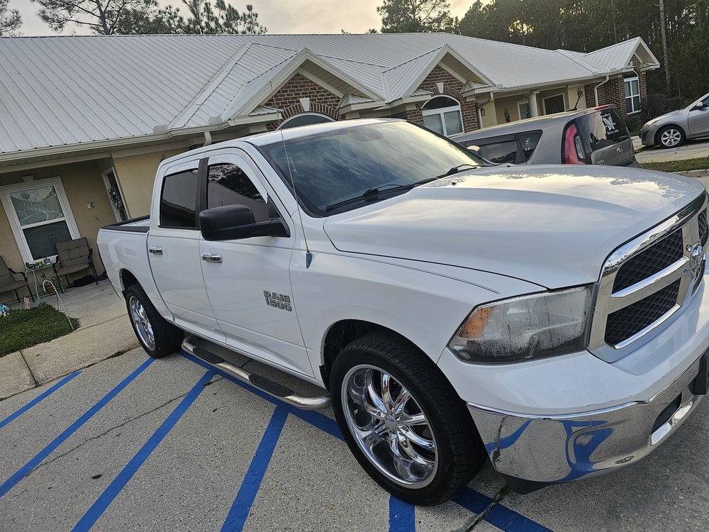 CLAY JOHNSON’S E Z CREDIT AUTO SALES Updated September 2024 3615