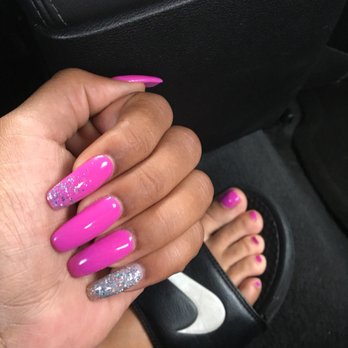 Mac Arthur Nails - Full set and pedicure - Nail Salons Near Me - Oakland, California
