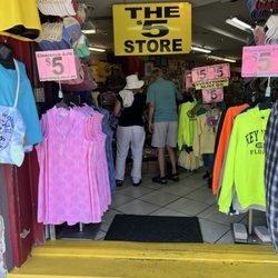 5 Dollar Stores - 2026 February 22