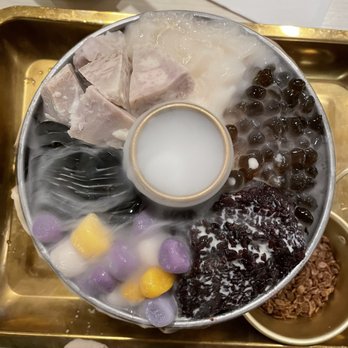 520 Dessert - Desserts Near Me - Flushing, New York