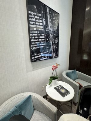 Tiffany & Co. みゆきき ティファニーの世界を体感！ 三吉彩花と巡る天空のエキシビション