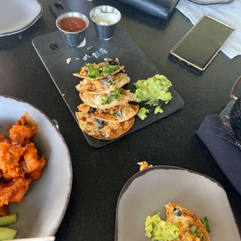 T-Shotz - Chicken nachos - Golf Near Me - Kansas City, Missouri