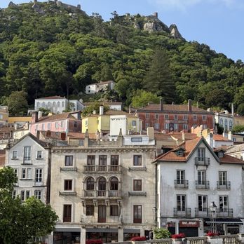 Palácio Nacional de Sintra - Museums Near Me - Sintra, 11