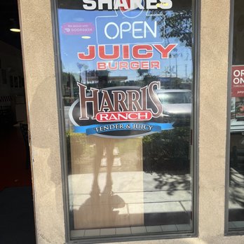Juicy Burger - Harris Ranch meat market! Literally one of the best meat markets in town. "Yum!" - Burgers Near Me - Bakersfield, California Juicy Burger - Harris Ranch meat market! Literally one of the best meat markets in town. "Yum!" - Burgers Near Me - Bakersfield, California
