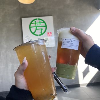 Hochaya - Passion Fruit GT w/ Crystal Boba & Sea Salt Cheese Foam Oolong Tea w/ Matcha Pudding - Bubble Tea Near Me - Goleta, California
