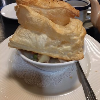 May Kelly's - Turkey pot pie. - Pubs Near Me - North Conway, New Hampshire