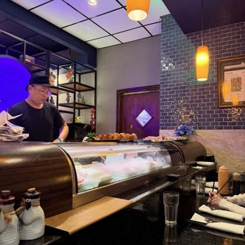 Liquid Ginger - Sushi Bar - Asian Fusion Near Me - Gainesville, Florida