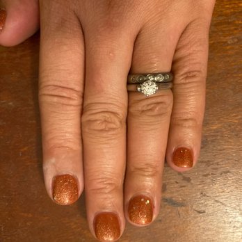 VP Nails - Full set acrylic & gel mani from VP nails by Jessica - Nail Salons Near Me - Eagan, Minnesota