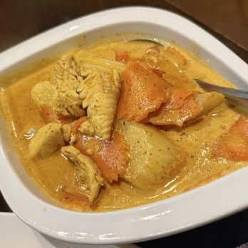 Fa-Sai Thai - Yellow Curry with Chicken - Desserts Near Me - Garden Grove, California Fa-Sai Thai - Yellow Curry with Chicken - Desserts Near Me - Garden Grove, California