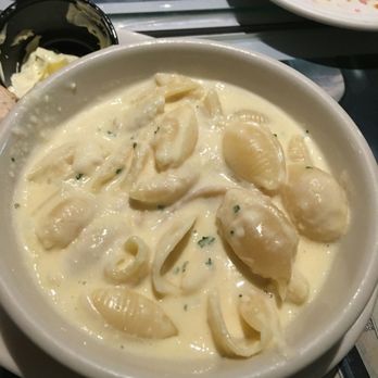 Izzy's - Kids Alfredo with noodles - New American Near Me - Little Rock, Arkansas Izzy's - Kids Alfredo with noodles - New American Near Me - Little Rock, Arkansas
