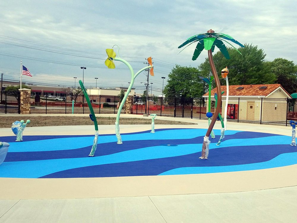 Anthony Zielinski Park Splash Pad, Parma Roadtrippers