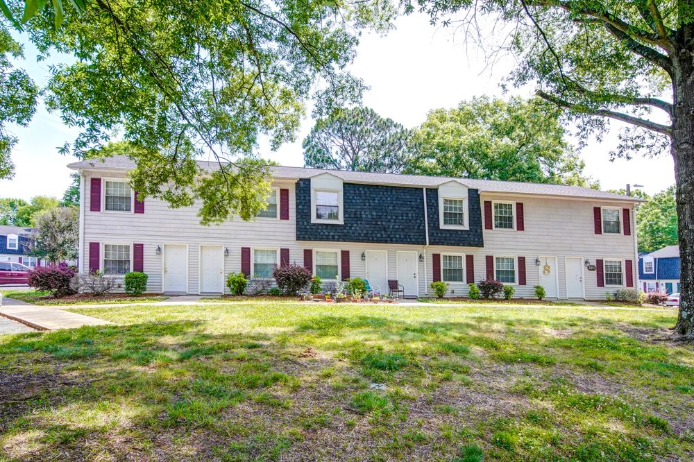 TIMBERSTONE TOWNHOMES Updated August 2024 2201 Yorkhills Dr