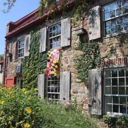 The Old Stone House - A house that is alive