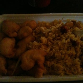 New Jin Lin - Sweet and Sour Chicken Combination platter - Chinese Near Me - Montclair, New Jersey