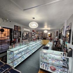 House of Cards Sports & TCG