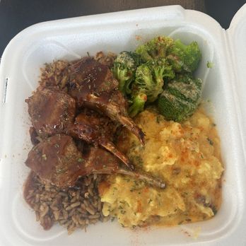 Geechie Garlic Crabs & Seafood - Lamb chop with garlic potatoes and crab rice - Seafood Near Me - Hanahan, South Carolina Geechie Garlic Crabs & Seafood - Lamb chop with garlic potatoes and crab rice - Seafood Near Me - Hanahan, South Carolina