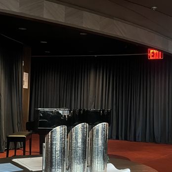 The View - Piano in restaurant - Lounges Near Me - New York, New York The View - Piano in restaurant - Lounges Near Me - New York, New York
