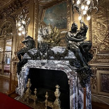 Marble House - Landmarks & Historical Buildings Near Me - Newport, Rhode Island