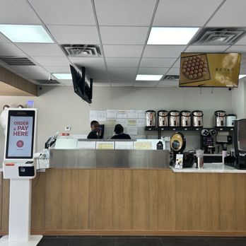 Tsaocaa - Kiosk and order counter - Desserts Near Me - Houston, Texas Tsaocaa - Kiosk and order counter - Desserts Near Me - Houston, Texas