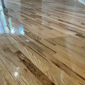 MD Flooring - Sanding and 3 coats of water base (satin) - Flooring Near Me MD Flooring - Sanding and 3 coats of water base (satin) - Flooring Near Me