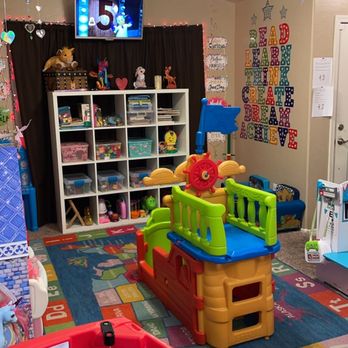 Learn & Play in home daycare - Preschool - Child Care & Day Care Near Me Learn & Play in home daycare - Preschool - Child Care & Day Care Near Me