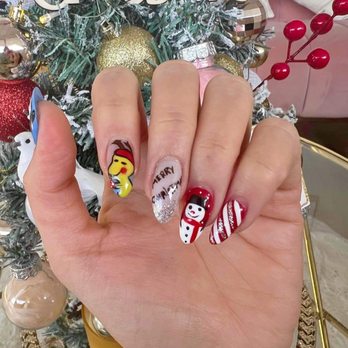 Lavish Nail Studio - Nail Salons Near Me - Garden Grove, California