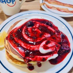 Protein Pancakes - Lemon Ricotta Mixed Berry Protein Pancakes - Lemon Ricotta Mixed Berry