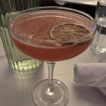 Alice Restaurant & Bar - American Near Me - Toronto, Ontario Alice Restaurant & Bar - American Near Me - Toronto, Ontario