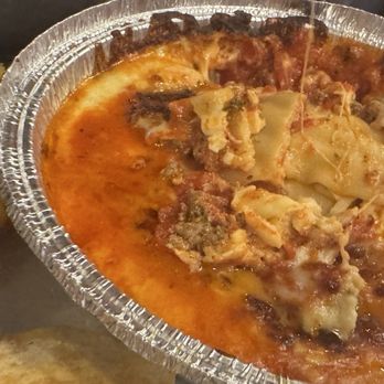 Florence Beer Market - Lasagna - Beer Gardens Near Me - Florence, Texas Florence Beer Market - Lasagna - Beer Gardens Near Me - Florence, Texas