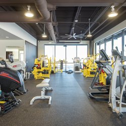 Wasatch Physical Therapy and Sports Medicine - View of gym from the south facing north