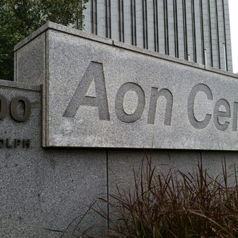 Aon Center - Landmarks & Historical Buildings Near Me - Chicago, Illinois