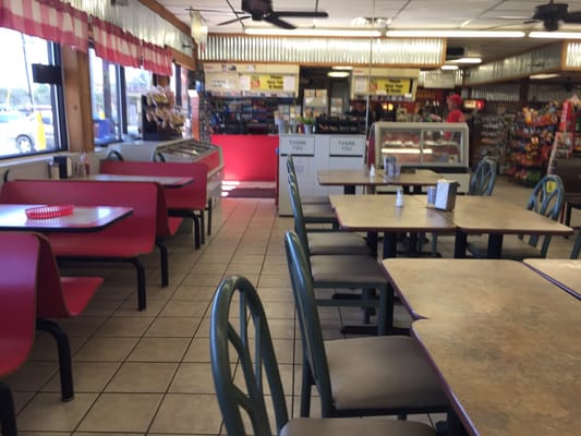 Bennett's Grocery & Deli by null