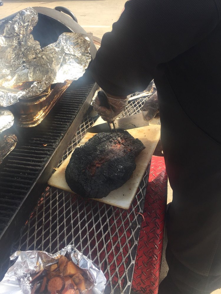 Bay's On Da Grill Barbeque Logo
