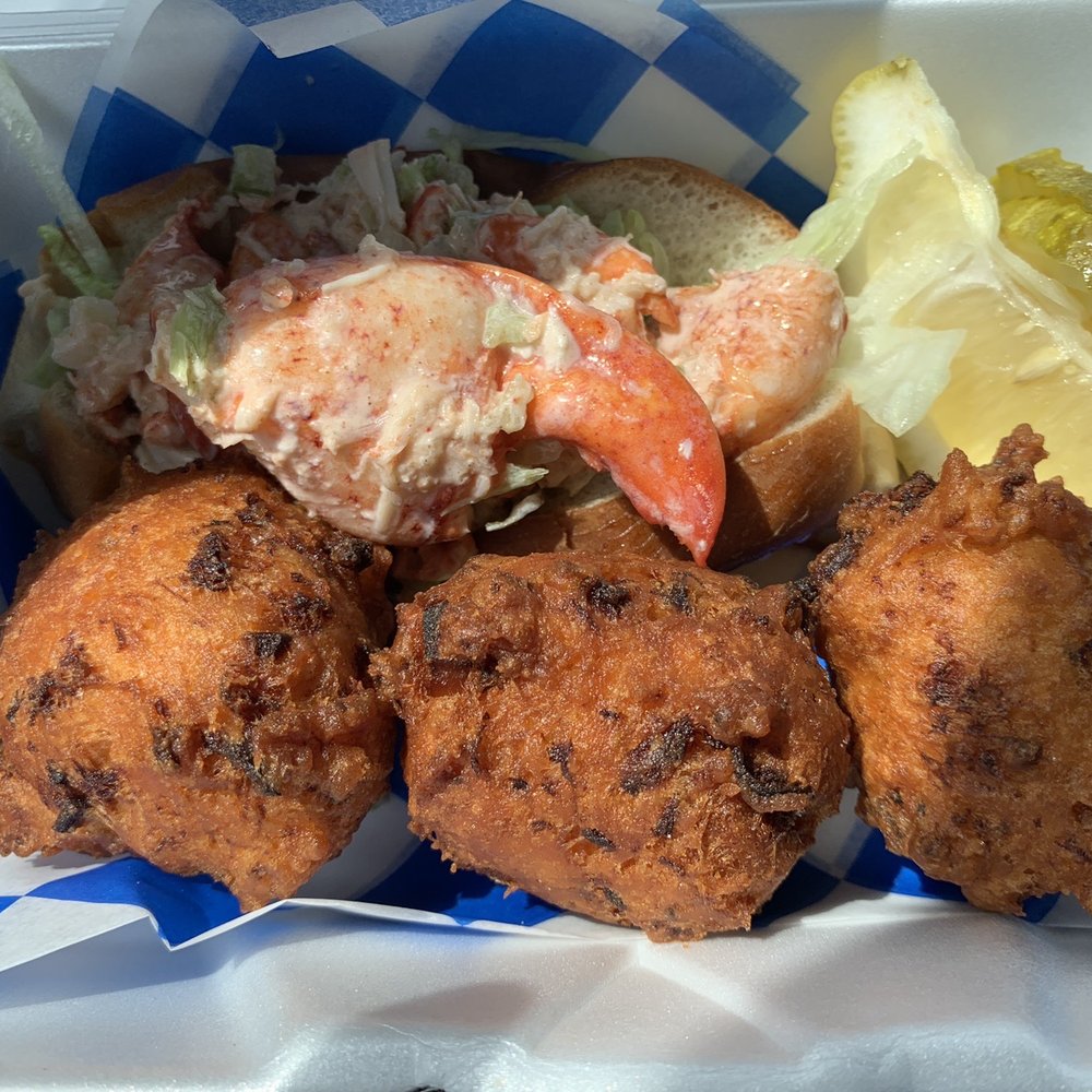 Tommy's Clam Shack - Clam cakes and lobster roll - Seafood Near Me - Warwick, Rhode Island Tommy's Clam Shack - Clam cakes and lobster roll - Seafood Near Me - Warwick, Rhode Island