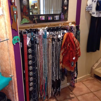 Looking West - Women's Clothing Near Me - Sedona, Arizona