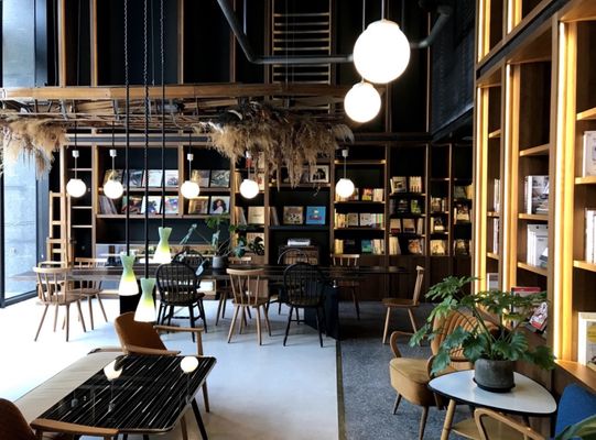 U.I.J Hotel & Hostel - 友愛街旅館 by null
