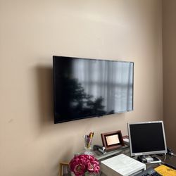 Avpro - Office tv install