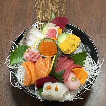 Mama M Sushi - Sashimi set - Japanese Near Me - Pasadena, California Mama M Sushi - Sashimi set - Japanese Near Me - Pasadena, California