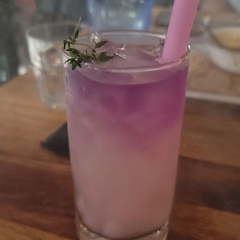 Yes Siam Thai Cafe & Bar - Thai Near Me - Seattle, Washington