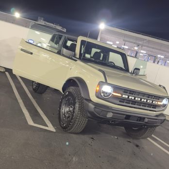 Galpin Ford - Car Dealers Near Me - Los Angeles, California Galpin Ford - Car Dealers Near Me - Los Angeles, California