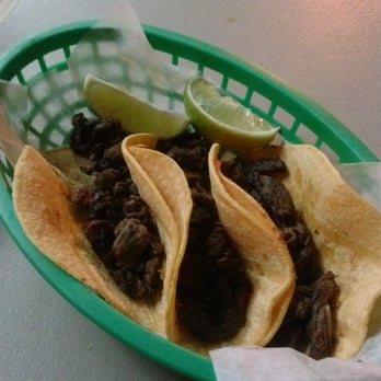 Tacos El Carnal - Carne asada taco - Tacos Near Me - Miami, Florida Tacos El Carnal - Carne asada taco - Tacos Near Me - Miami, Florida