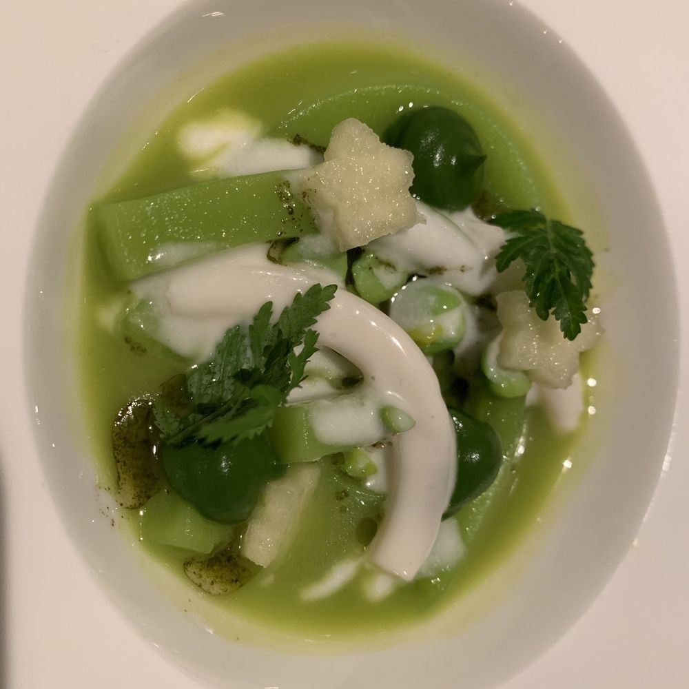 Tim Raue - Dim sum pea - Asian Fusion Near Me - Berlin, BE Tim Raue - Dim sum pea - Asian Fusion Near Me - Berlin, BE