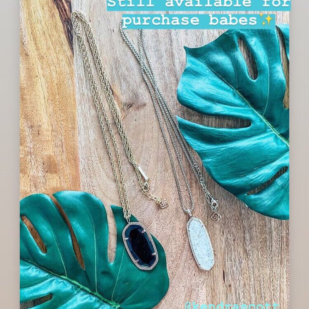 Currents Resale & Boutique - Women's Clothing Near Me - Destin, Florida