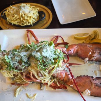 Roux Seafood Kitchen - Seafood Near Me - Huntington Beach, California Roux Seafood Kitchen - Seafood Near Me - Huntington Beach, California