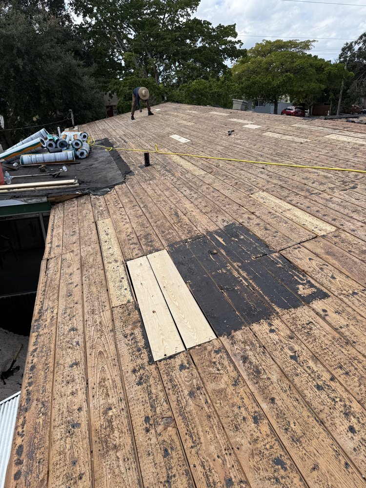 Slide of Sarmiento Roofing Services