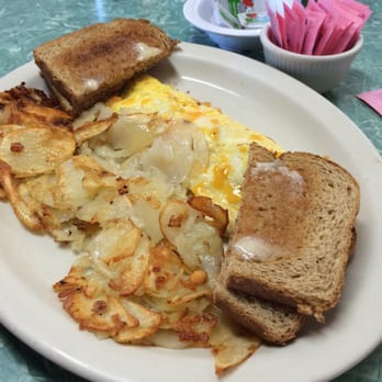 Uncle Bud's Kitchen - The uncle bud's omelet - Breakfast & Brunch Near Me - Bellflower, California