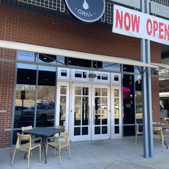 Fountain Grill - Outside - American Near Me - Ashburn, Virginia Fountain Grill - Outside - American Near Me - Ashburn, Virginia